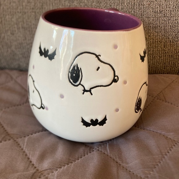 Peanut Snoopy Halloween Mug - Picture 4 of 6